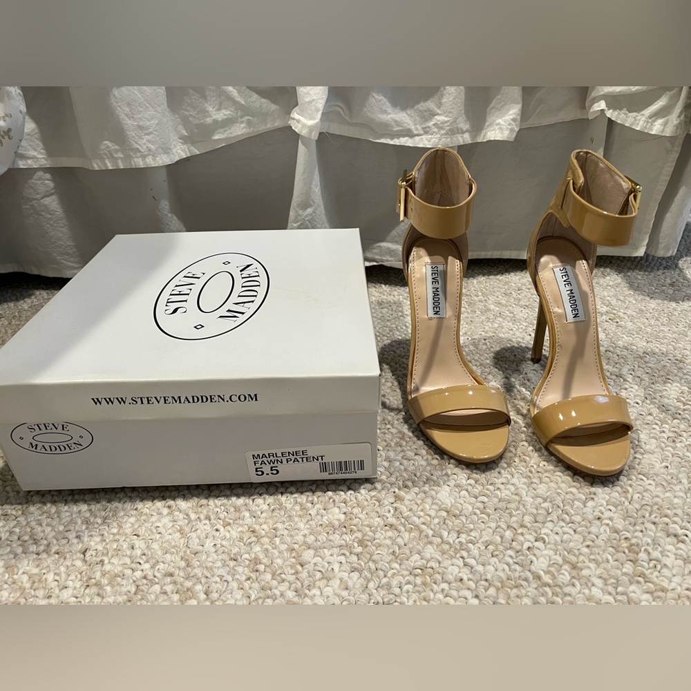 Steve Madden Women's Tan Patent Heels